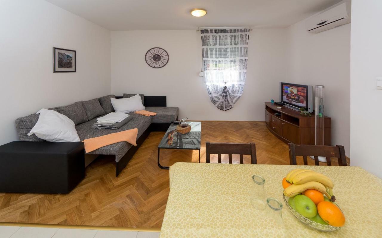 פודסטראנה Breki Apartman מראה חיצוני תמונה